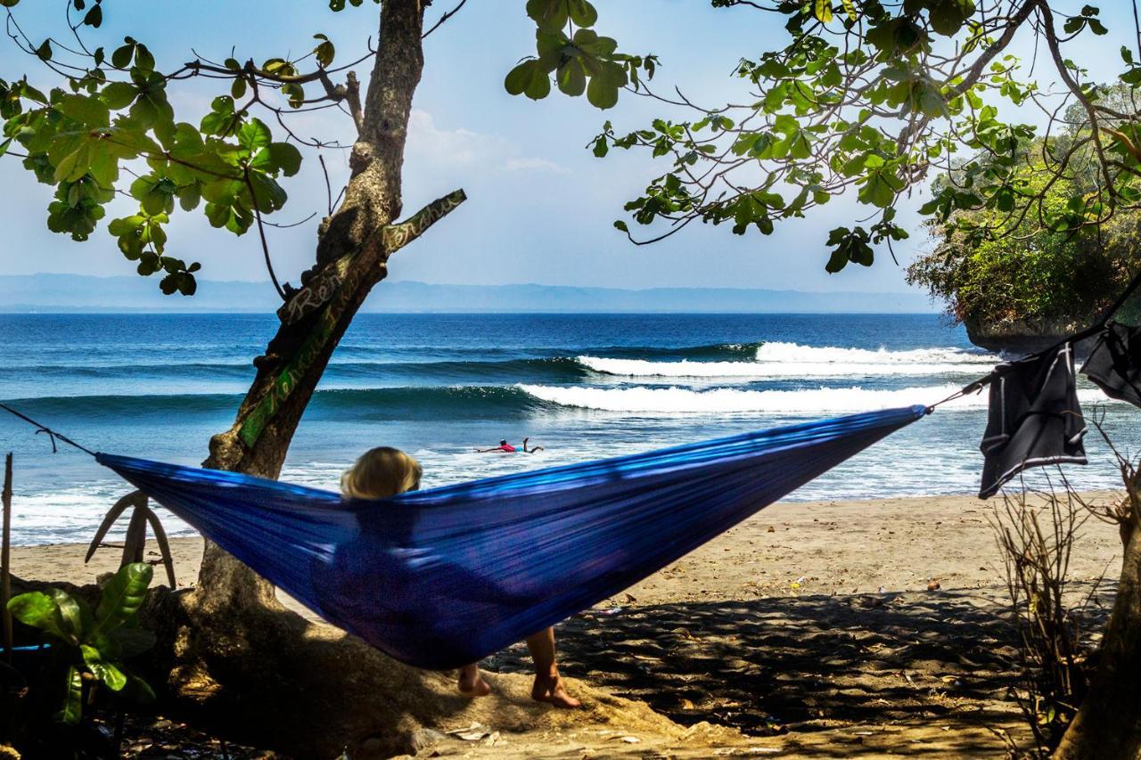 Bale Karang Cottages Batukaras ภายนอก รูปภาพ